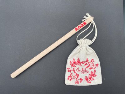 Bagheta din Lemn pentru Saculet de Absolvire – 35 cm