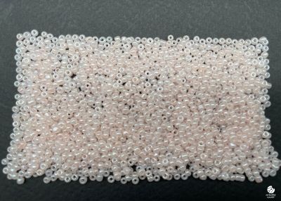 Margele sticla transparent 2mm piersica 25gr.