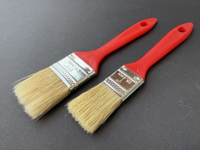 Pensula lata cu maner din plastic - dif. marimi 
