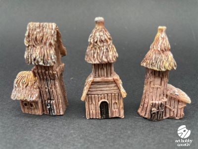 Set Bisericute Miniature din Rasina – Minimodele pentru Diorame