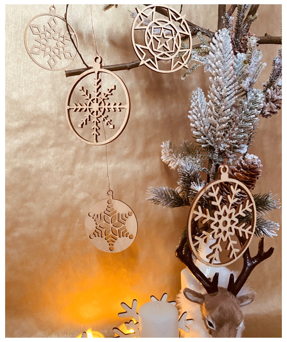 Figurine din Lemn pentru Pictat: Decoratiuni Creative de Craciun Figurine din Lemn pentru Pictat: Decoratiuni Creative de Craciun
