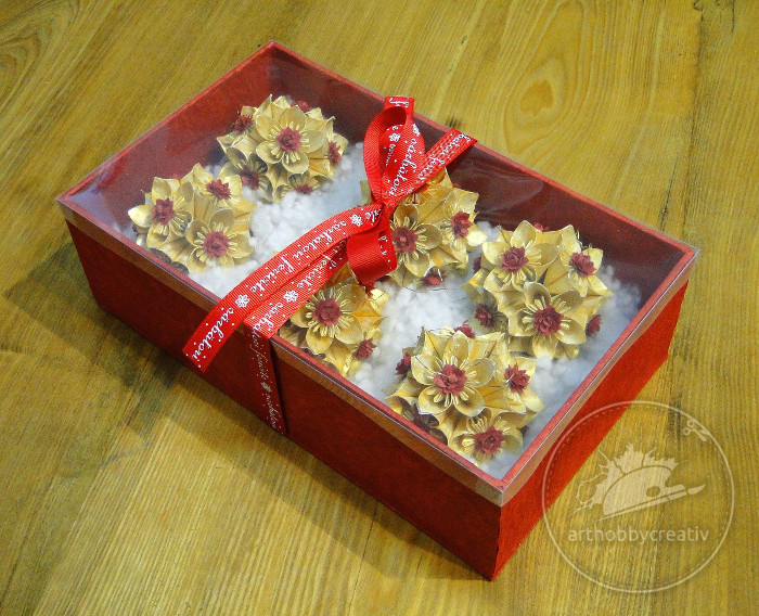 Decoratiuni de brad din hartie