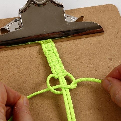 Bratara paracord neon Bratara paracord neon