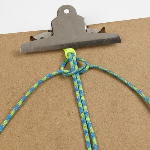 Bratara din paracord Bratara din paracord