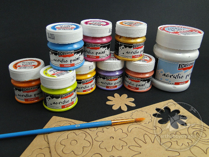 Decoratiune galeata cu flori
