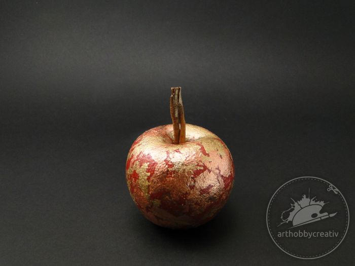 Mere decorate cu diferite tehnici