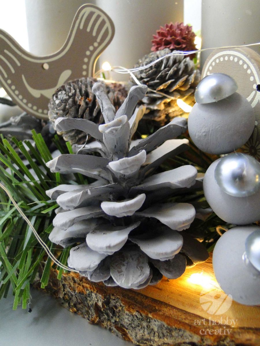 Decorațiuni de Crăciun în nuanțele griului