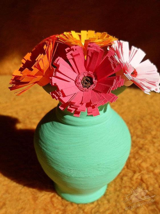 Creații Quilling de Primăvară - flori cu vază