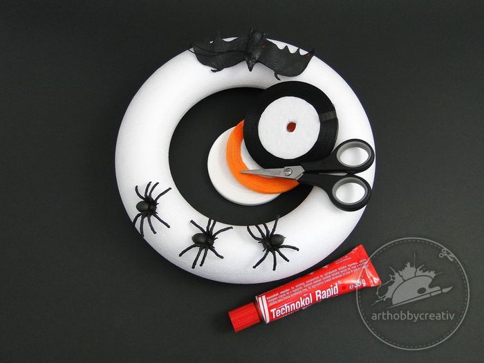 Coronita decor pentru Halloween